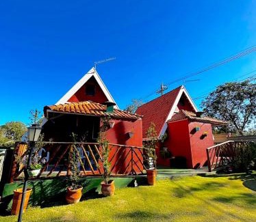 Sao Pedro Chalet De Esquí | Águas Chalés Temporada - Chalés e Lofts Confortáveis - Piscina - Próximo ao Thermas