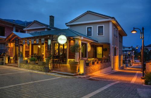 Perama Hotel | Álbero Hotel