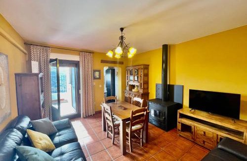 Bubion Apartamento | Ático Casa Ángel