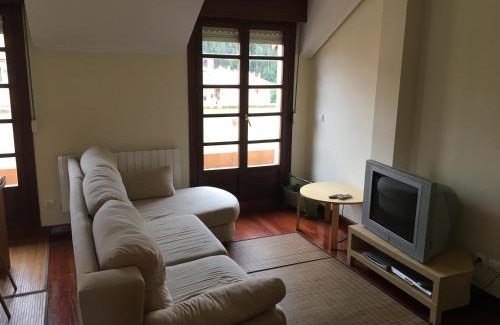 Cabezon de la Sal Apartamento | Ático Nuevo con vistas