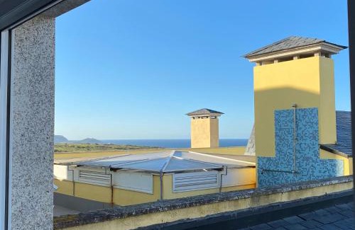Malpica de Bergantinos Apartamento | Ático oceánico