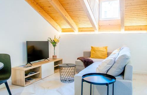 Burgos Apartamento | Ático Santa Clara
