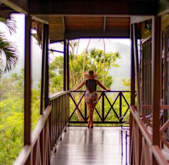 Quesada Hotel | Ávita Lodge