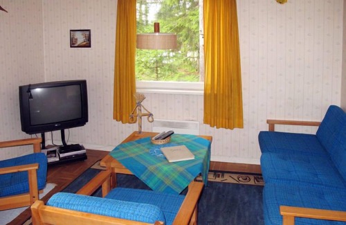 Holmsveden Casa | Casa de vacaciones Älgnäs (HSL040) en Skog - 4 personas, 1 dormitorios