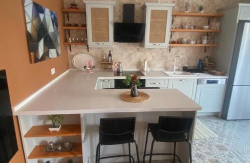 Sifne Mahallesi Casa | Çeşme'de Villa konforunda alaçatı taş ev tasarımlı sıfır eşyalı
