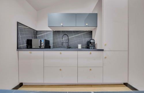 Faubourg-Raines Apartamento | Élégance & Calme : Centre/Gare/Cité Gastronomie