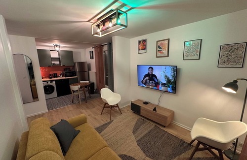 Domont Apartamento | Évasion au vert à Domont - 2 rooms + private parking