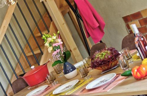Saint-Cyr-les-Vignes Casa | Évasion Champêtre avec Spa, Activités ludiques et Confort moderne - FR-1-496-310