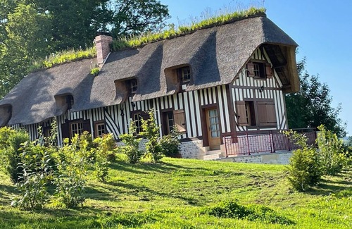 Pierrefitte-en-Auge Casa | Évasion en Normandie : Maison de Campagne Authentique en Normandie