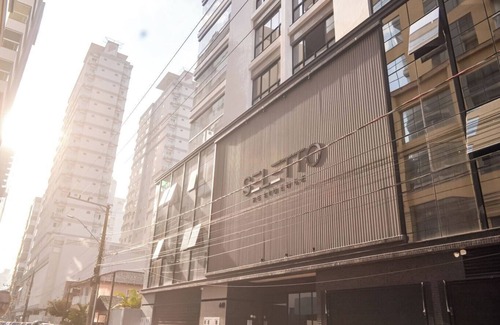 Castelo Branco Apartamento | Ótimo apto com WiFi à 550m do mar em Itapema/SC
