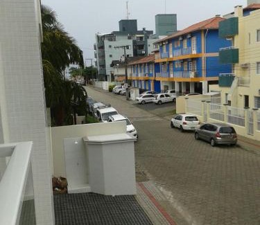 Bombas Apartamento | Ótimo Apto. em Bombas