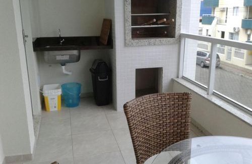 Bombas Apartamento | Ótimo Apto. em Bombas