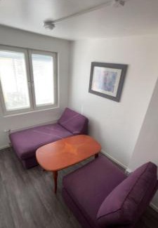 Marsta Apartamento | Östa 264