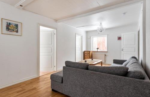Marsta Apartamento | Östa 266