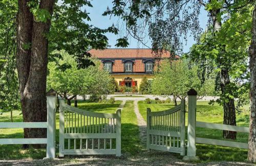 Stallarholmen Cama Y Desayuno | Östa Gård Boutique B&B