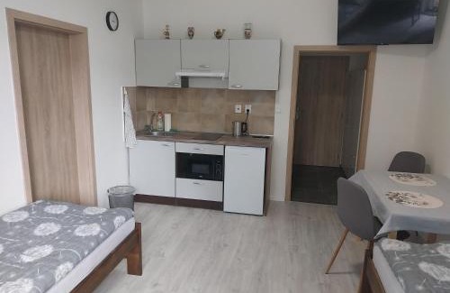 Roznava Apartamento | Útulný bytík na prízemí