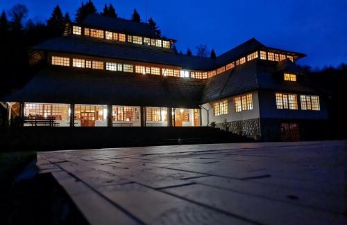 Kremna Hotel | Čarobni Breg