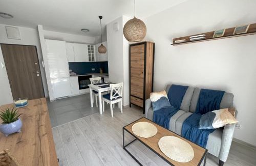 Wlochy Apartamento | Łopuszańska 57 by Solarento