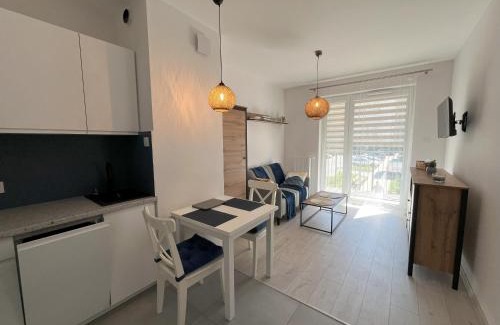 Wlochy Apartamento | Łopuszańska 57 by Solarento