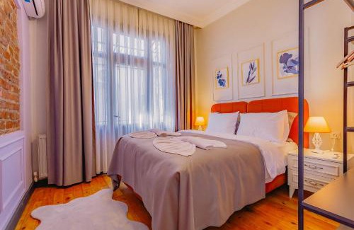 Galata Apartamento | Şeref Aziz Keskin Apartment
