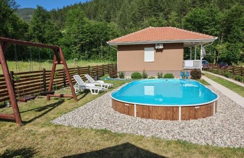 Mokra Gora Casa | Šarganska Idila