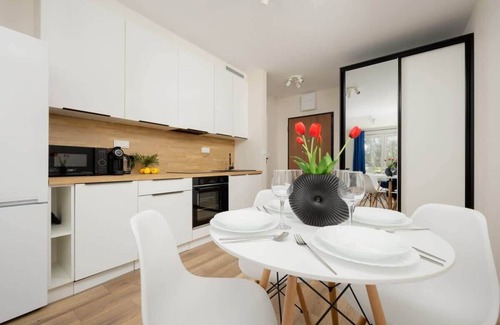 Praga Poludnie Apartamento | Żupnicza 24 | Spacious studio | Parking