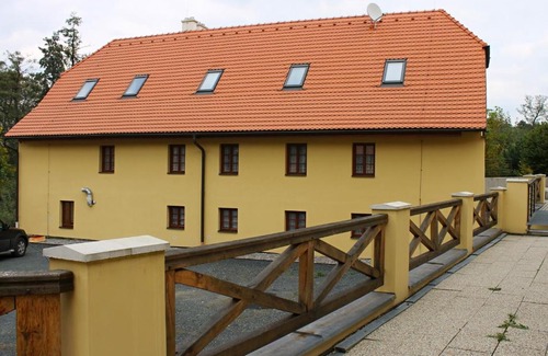 Kolin 2 Casa | Žabonosy Mlýn