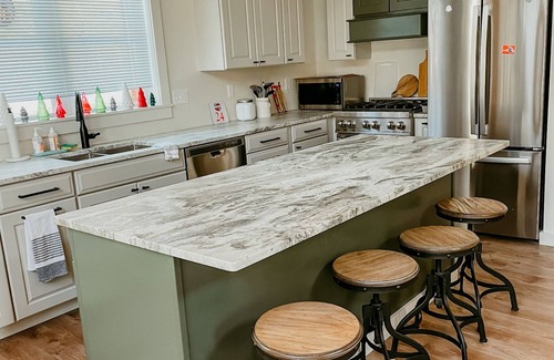 Eidelweiss Village Casa | ʕ ᴥ ʔ Mountain views, minutes to beaches, family friendly, close to N Conway.