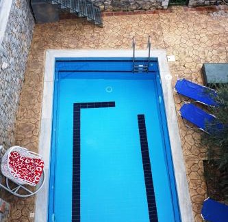 Lefktron Villa | Βίλα Ηρώ