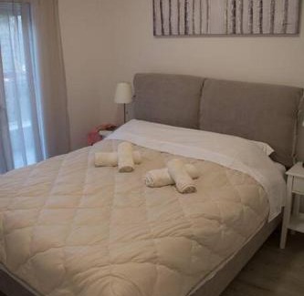 Nafpaktos Apartamento | Διαμέρισμα με αυλή