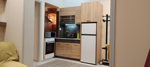Agios Onoufrios Apartamento | Διαμέρισμα στο κέντρο της Θήβας