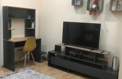 Agios Onoufrios Apartamento | Διαμέρισμα στο κέντρο της πόλης