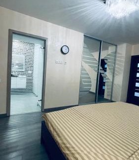 Solomjanskyj Apartamento | Апартаменти біля Залізничного вокзалу