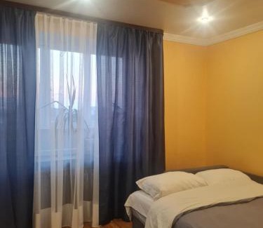 Lutsk Apartamento | Апартаменти в Центрі, неподалік ЦУМа