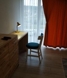 Skhidnytsya Apartamento | Апартаменти Декорум
