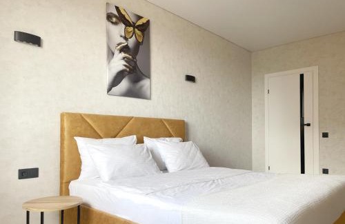 Lutsk Apartamento | Апартаменти Еліт, Центр, ЖК Яровиця, Паркомісце