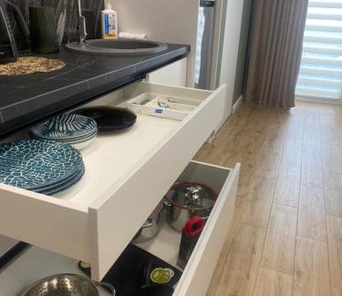 Rivne Apartamento | Апартаменти на Чорновола,поруч Щасливе