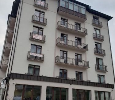 Polyana Apartamento | Апартаменти Сонячне