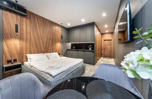 Pechers'kyi District Apartamento | Апартаменти-студіо "Premium Lux Apartments French Quarter 2" з гідромасажною ванною чи з душем