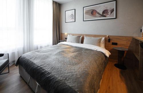 Svyatoshyns'kyi District Apartamento | Апартаменти MYFREEDOM, Нивки