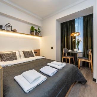 Holosiivskyj Apartamento | Апартаменти MYFREEDOM поруч із метро Голосіївська