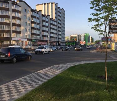 Lesniki Apartamento | Апартаменты в 3км аэропорта Киев