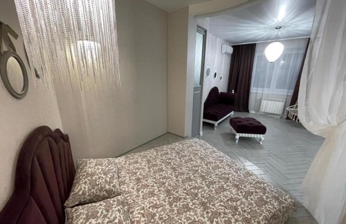 Omsk Apartamento | Апартаменты СноваДома 5 Дистанционное заселение