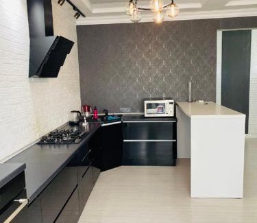 Aktobe Apartamento | Апартаменты 2 комнатная возле теннисного центра