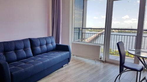 Dnipro Apartamento | Апартаменты Sky в Мост Сити, 2 комнаты, Вид на реку, Балкон, Новый дом
