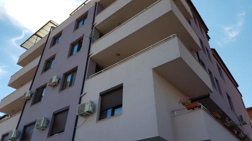 Sandanski Apartamento | Апартамент АВА