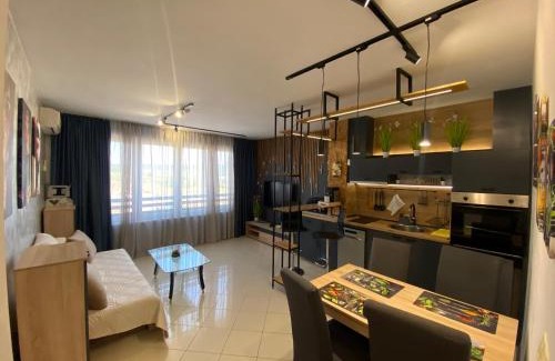 Osenovo Apartamento | апартамент Жаклин к.к. Хармони Хилс
