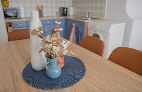 Yambol Apartamento | Апартамент за гости Бажолета - светъл и уютен дом в сърцето на Ямбол
