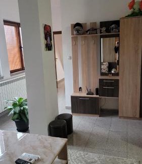 Lyaskovo Apartamento | Апартамент Стела