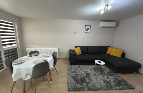 Sliven Apartamento | Апартамент Център Сливен 1